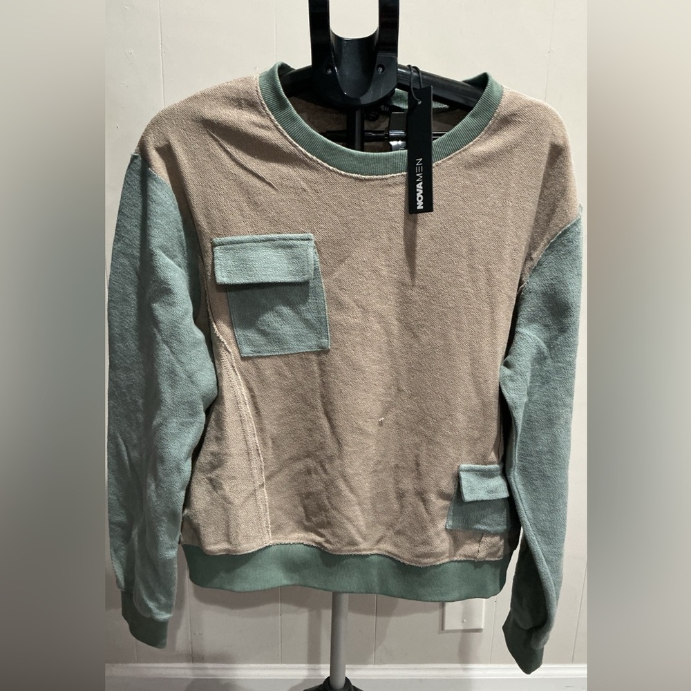 Pop Crew Neck Colorblock Sweatshirt with Pockets NWT NEVER WORN